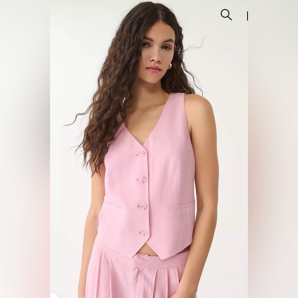 Stradivarius Two- Piece Linen Vest and Skort Set